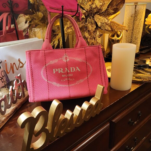 Authentic Prada bag and wallet, and card - Picture 8 of 16